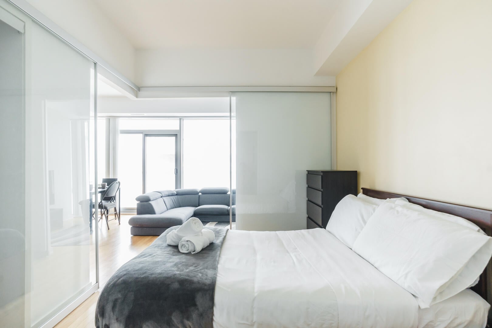1312- 1BDR, 2 bed, 1 bath Across Scotibank Arena with parking