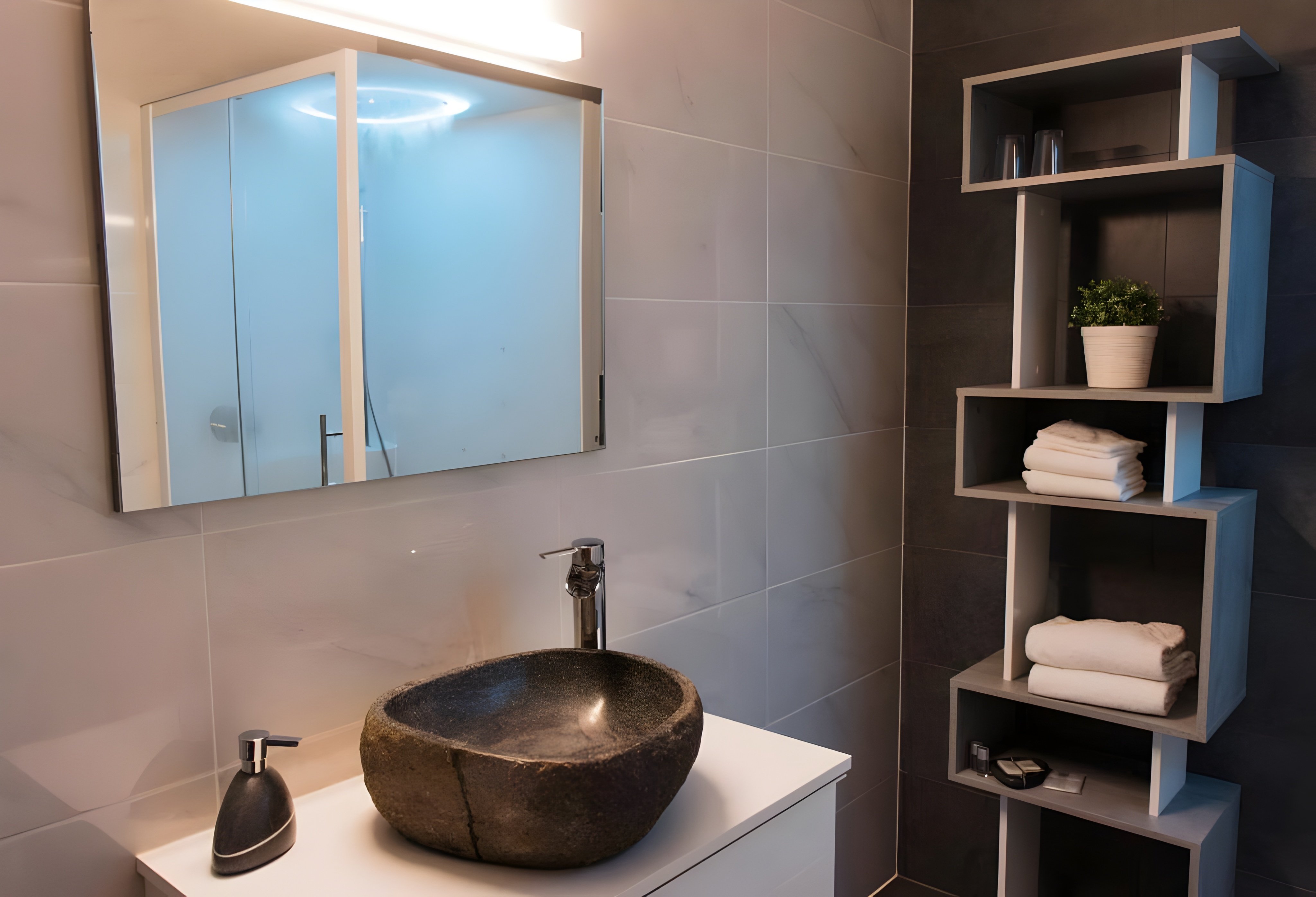 Deluxe Wellness Suite