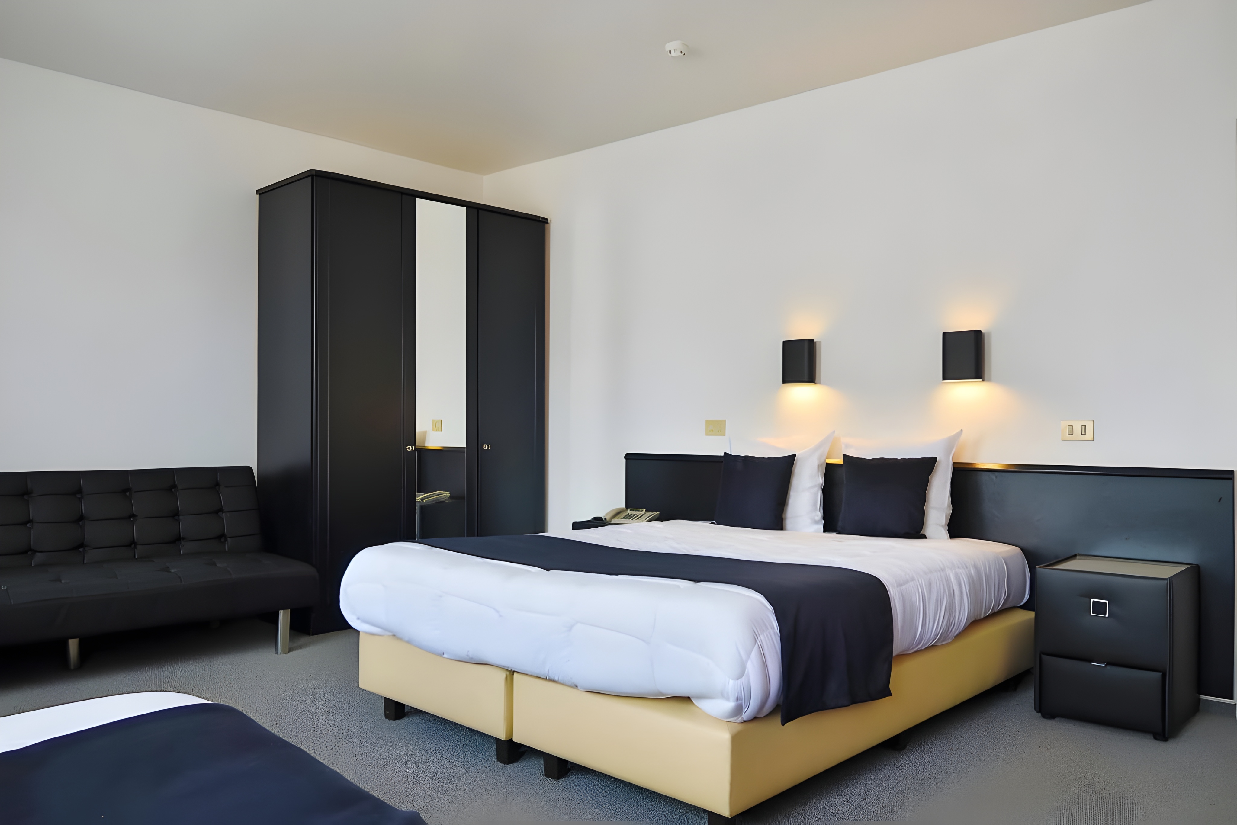Triple Comfort Room