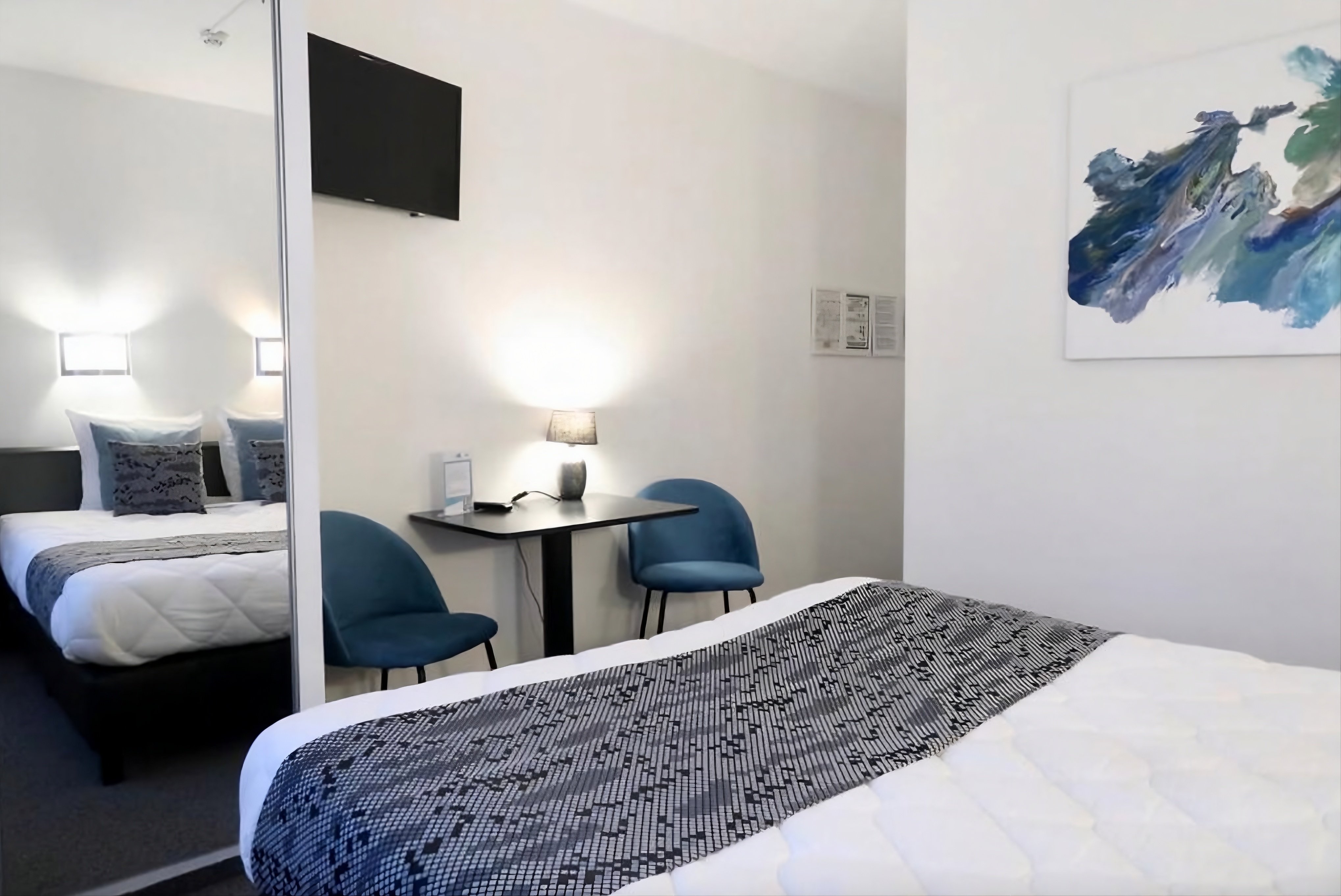 Double Comfort Room