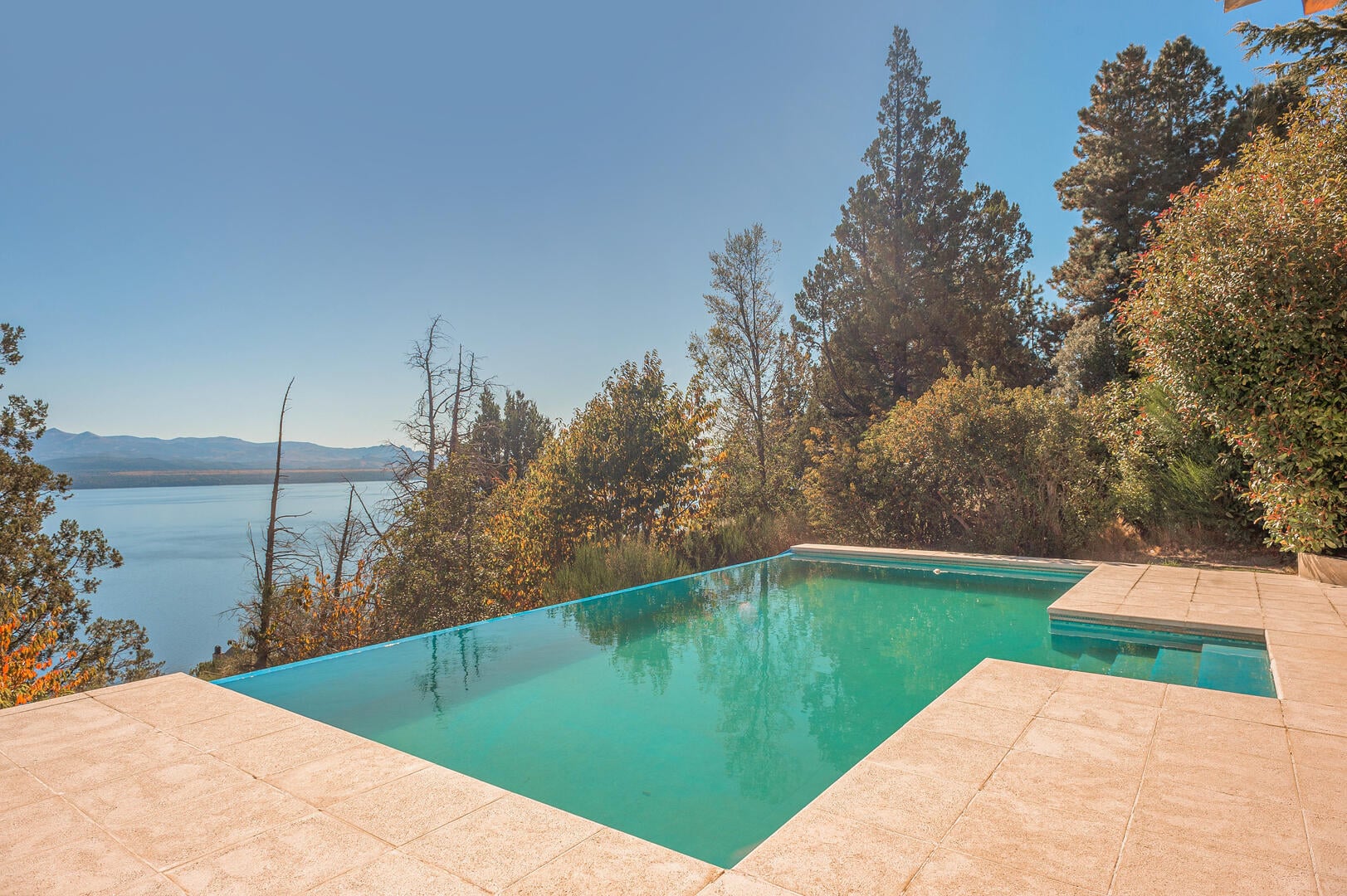 D9-Depto con vista parnoramica y piscina