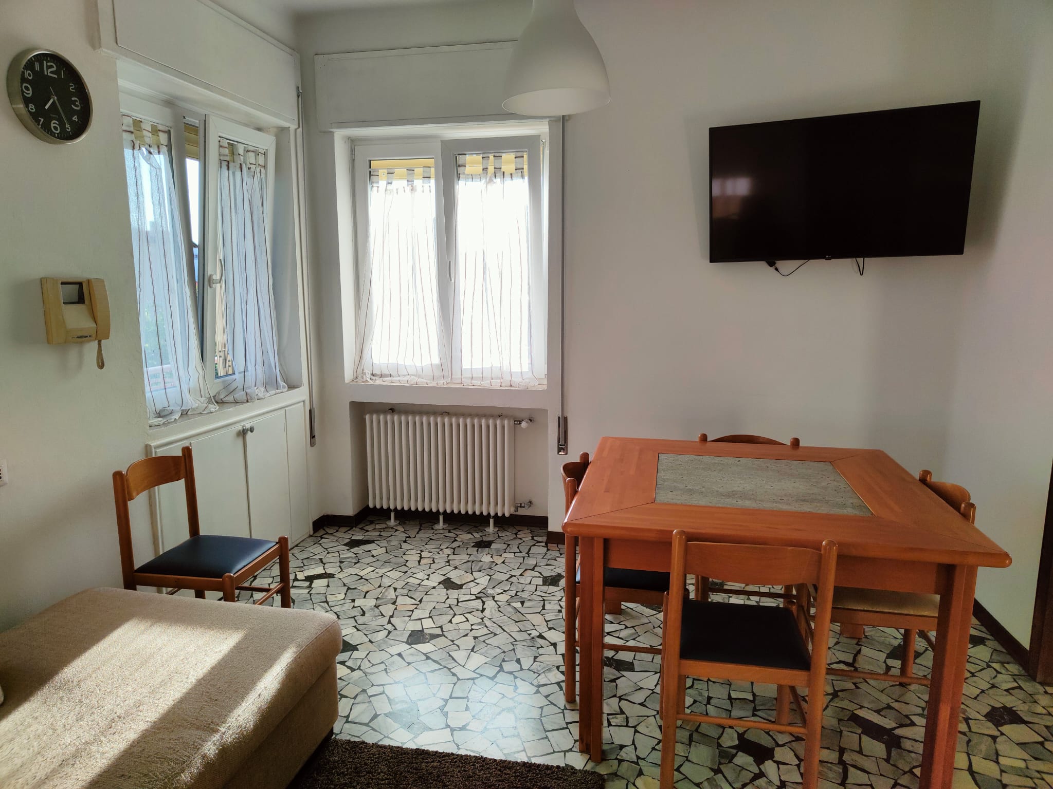 Second floor Apartment
